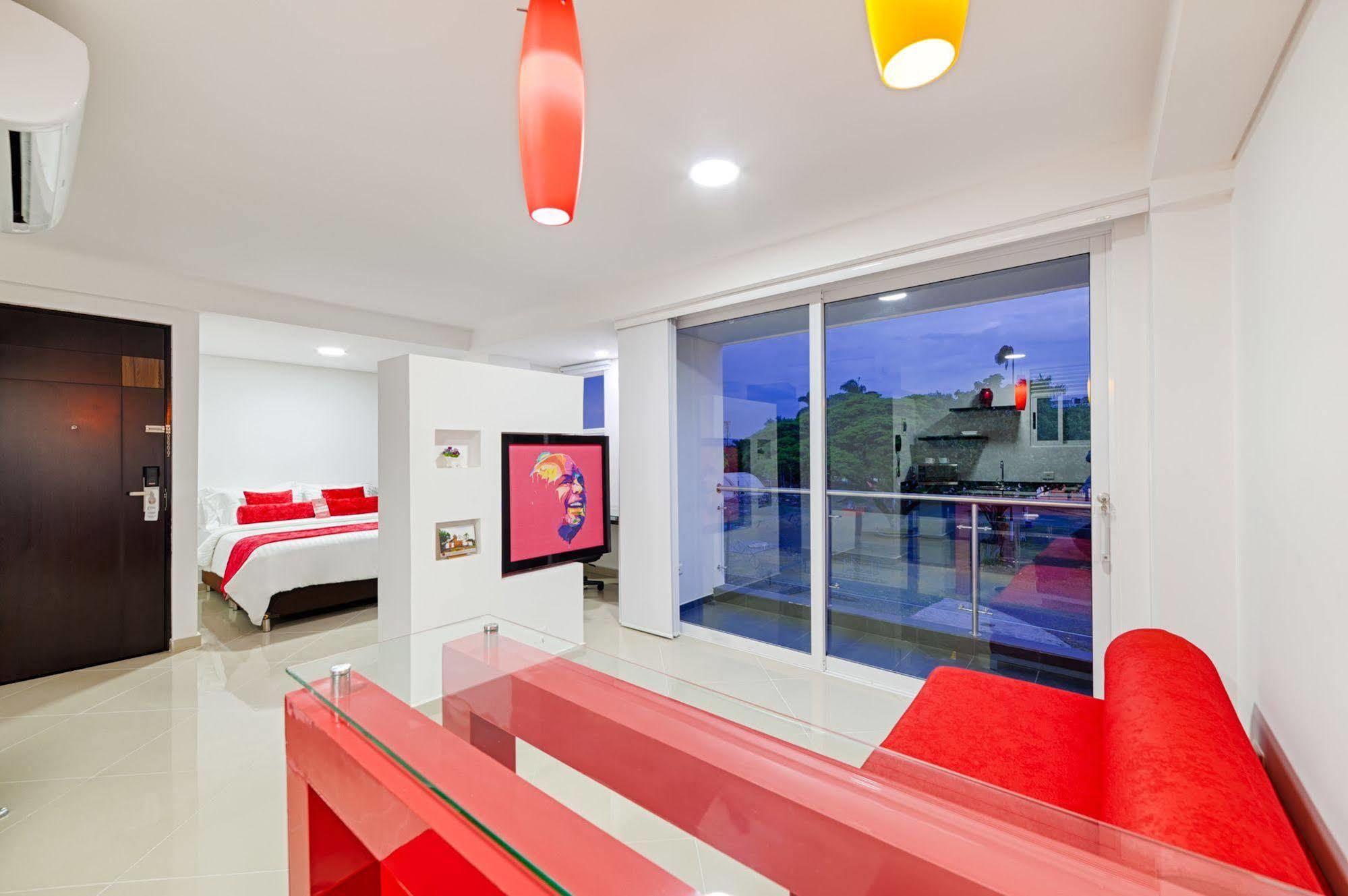 Hotel Piaro In Suites Cali Zewnętrze zdjęcie
